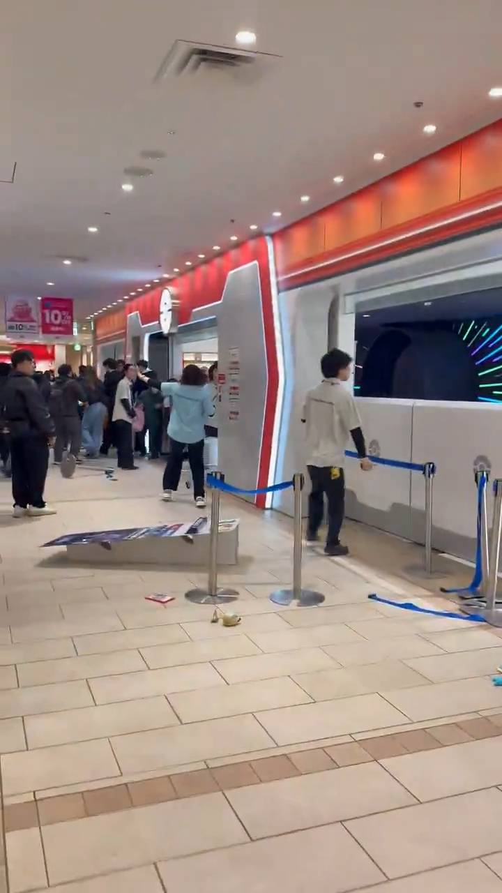 5bff30b8-4437-43e5-8e81-ee6e0e8cb5a4.jpeg/raw